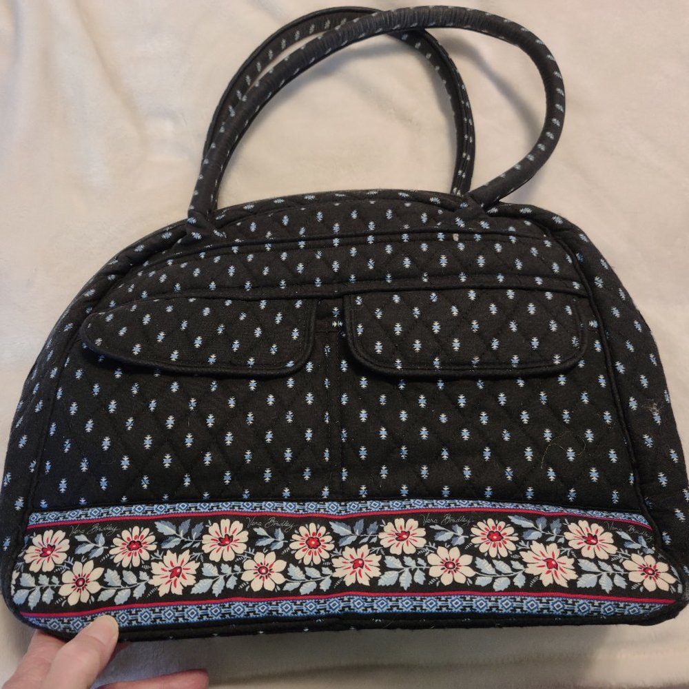 EUC Vera Bradley Bowler Handbag